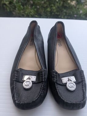 Michael Kors Hamilton Black Leather MK Logo Loafers for Women